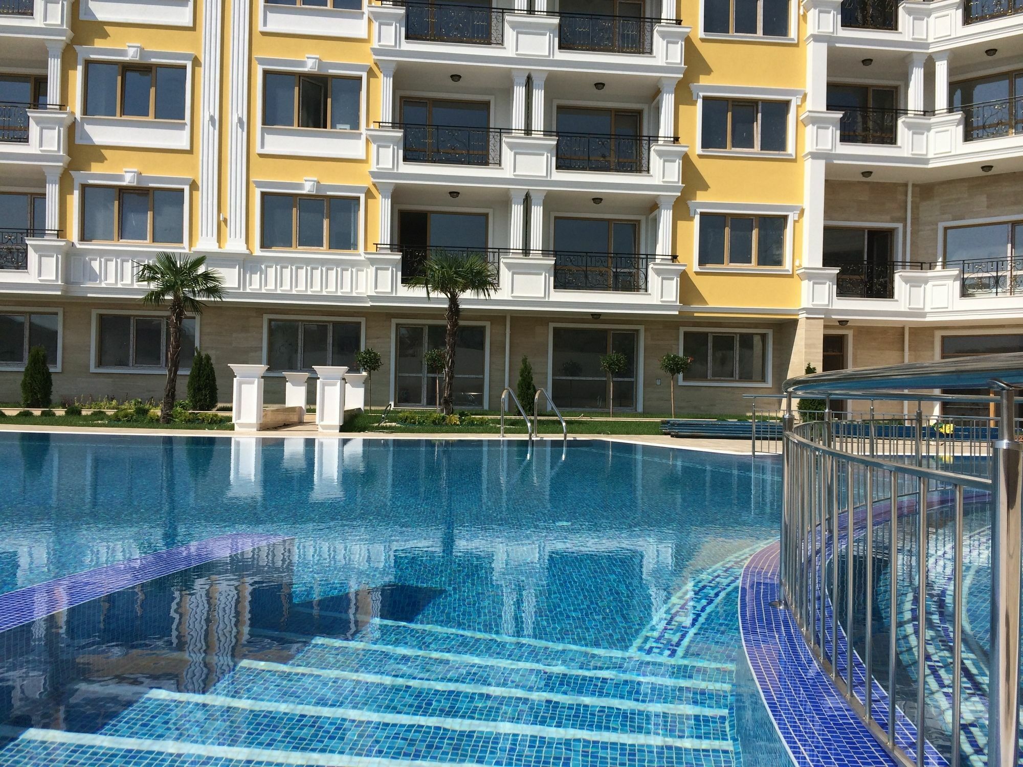 Florence Deluxe Apartments Sveti Vlas Exterior foto